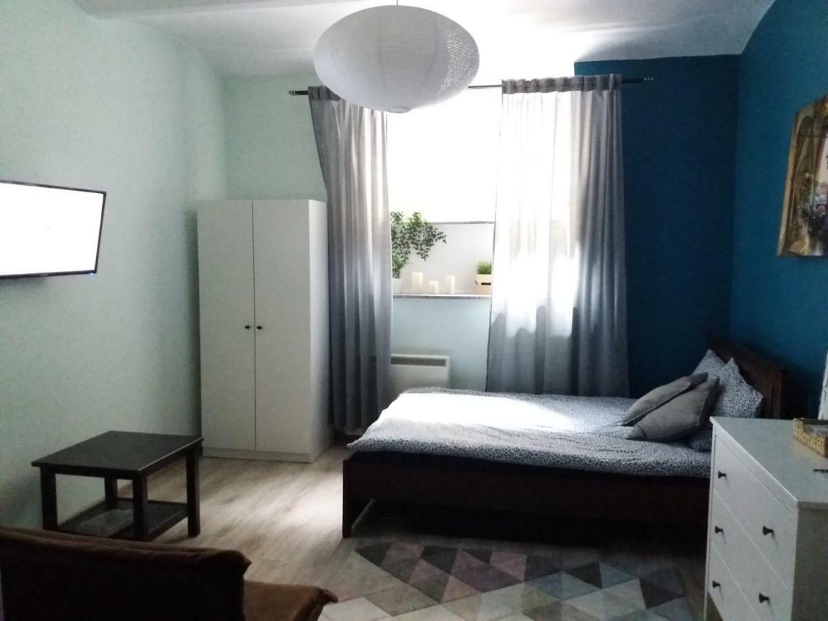 Klimatyczny Apartament Cracóvia Exterior foto