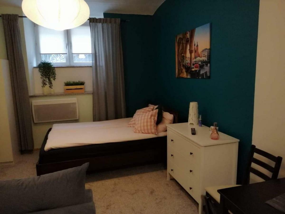 Klimatyczny Apartament Cracóvia Exterior foto